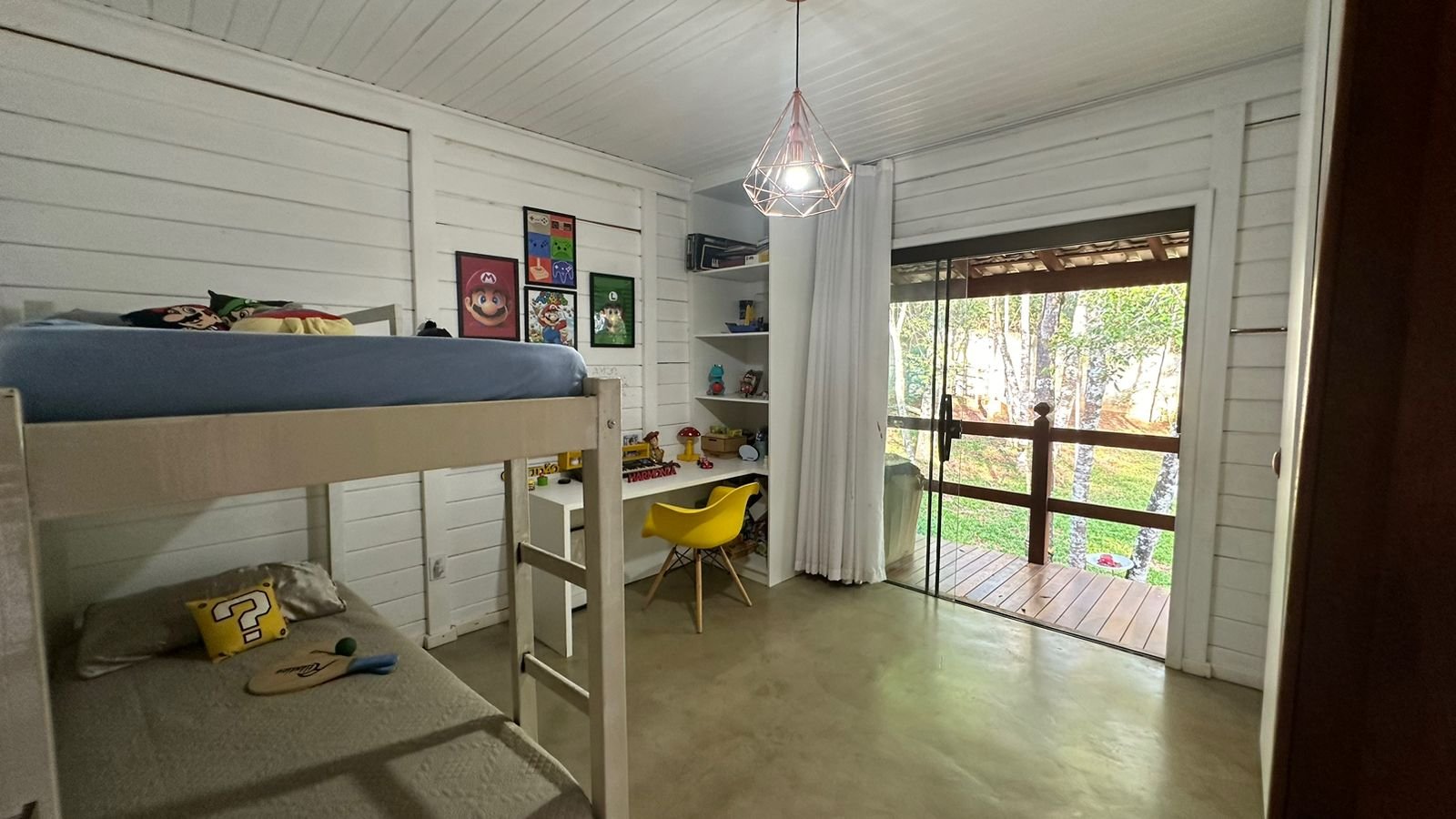 ca7428e8-0af9-45d0-8268-481a030e75bc