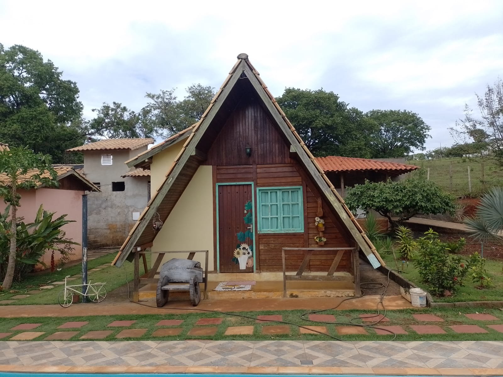 098da4f8-4fce-4ea9-b1df-cfd19219dd46