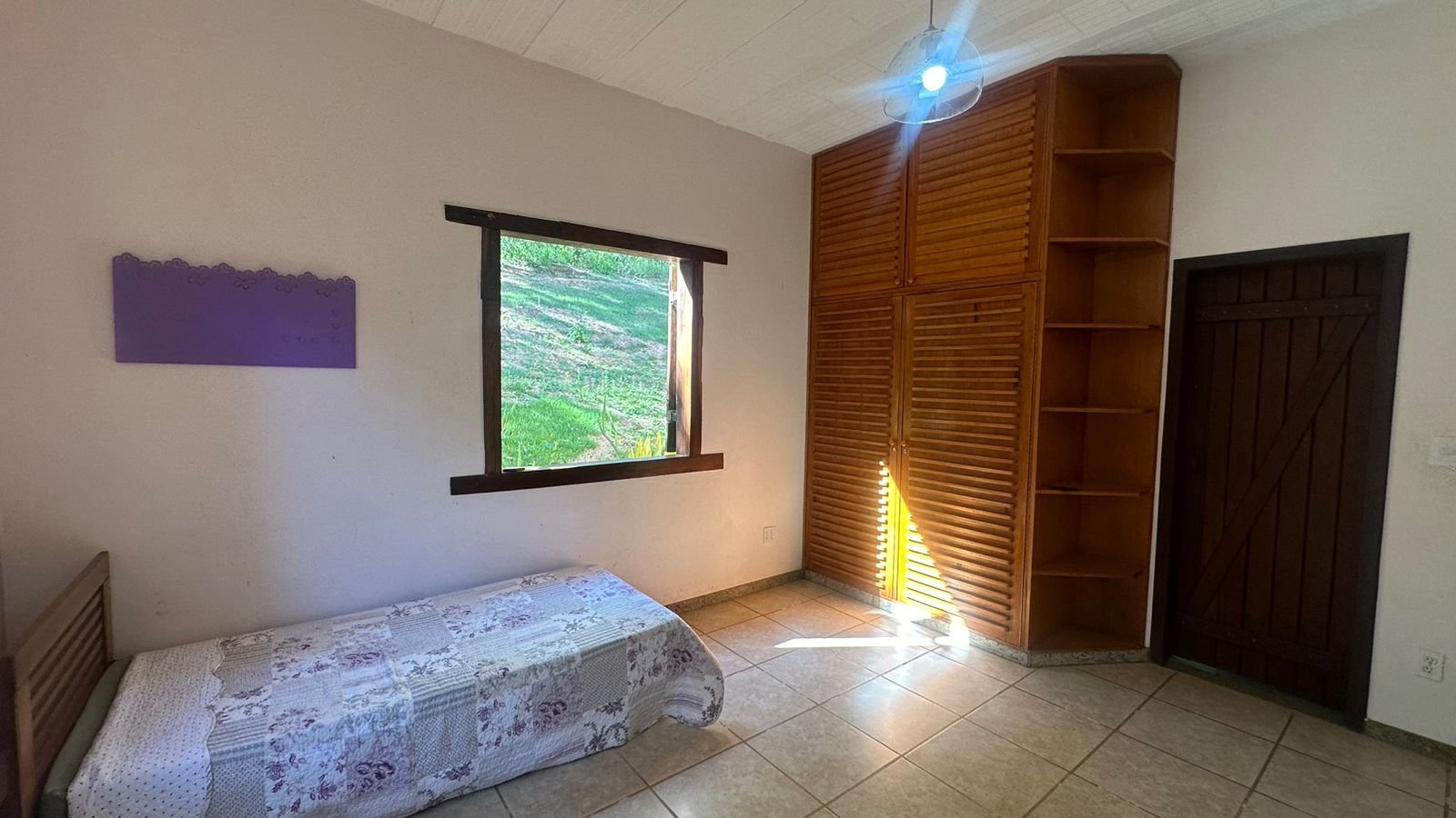 0af47f24-484e-4a66-9f8f-a570347c176e