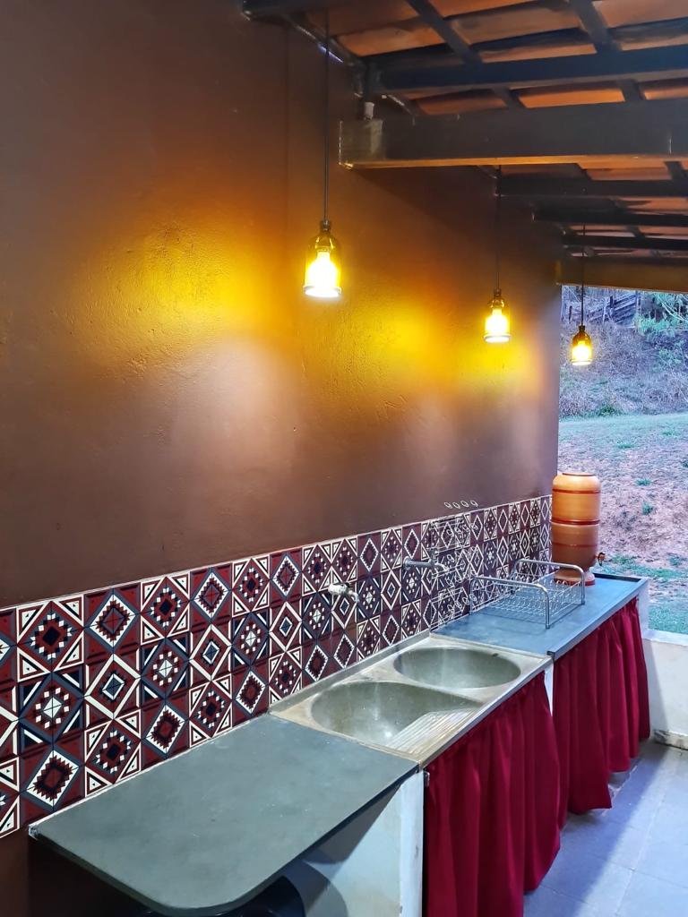 3e39feb2-b13b-4c6f-8c16-0f092bcf3405