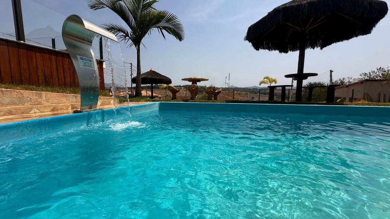 b6d10463-e362-451d-87ee-d74808a90b14