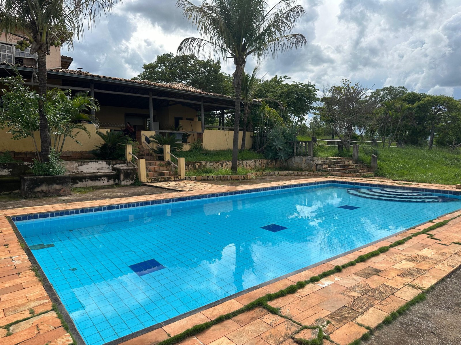 40649a02-763a-4ea8-bd9f-c624bd2a28f6