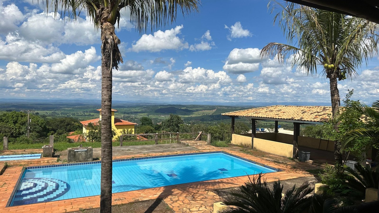 f330c647-a1bf-4759-83c8-2215ed3c3fc9