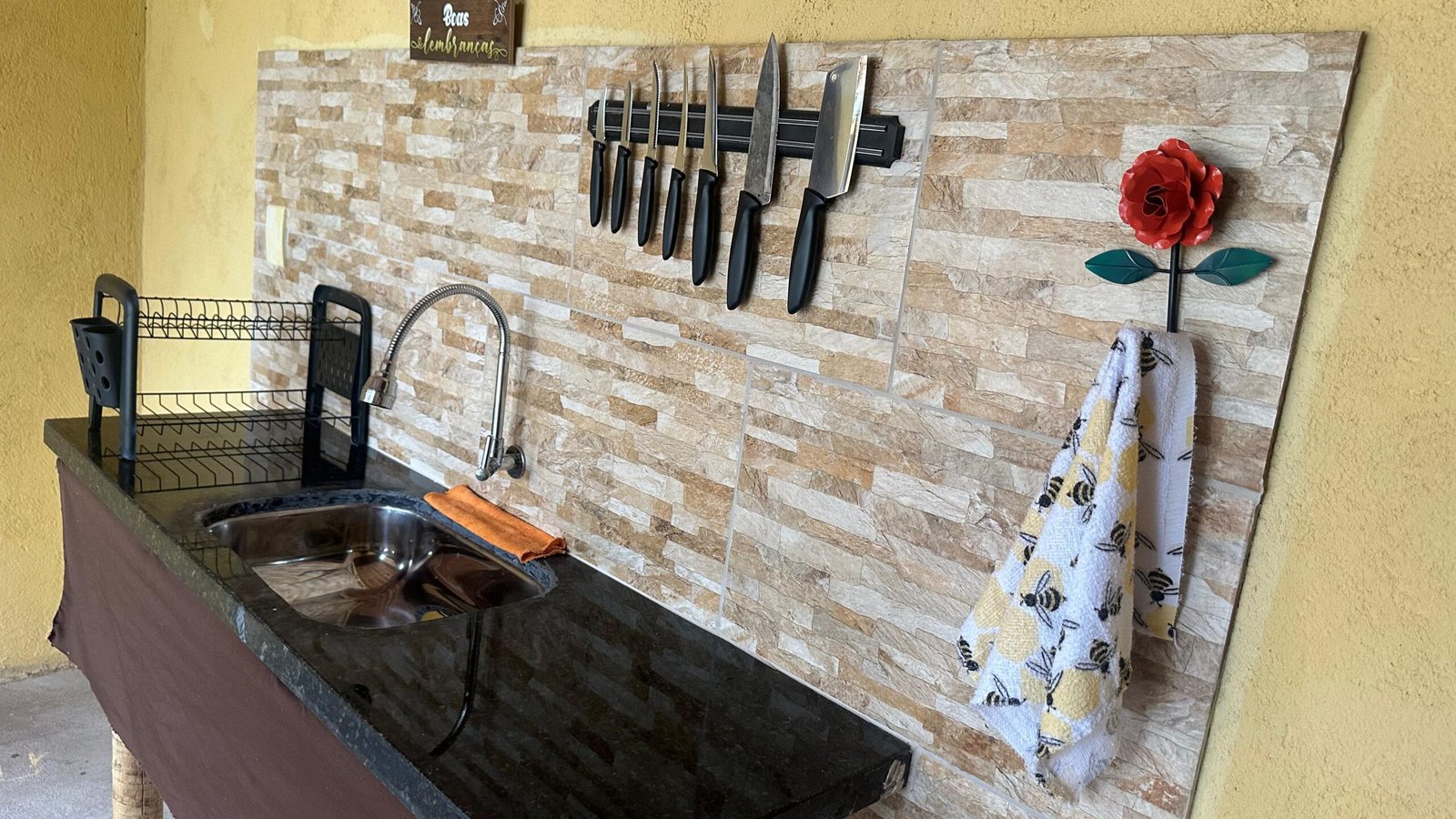 34bb7f35-6c4d-435d-a6da-d29bf6c734cc