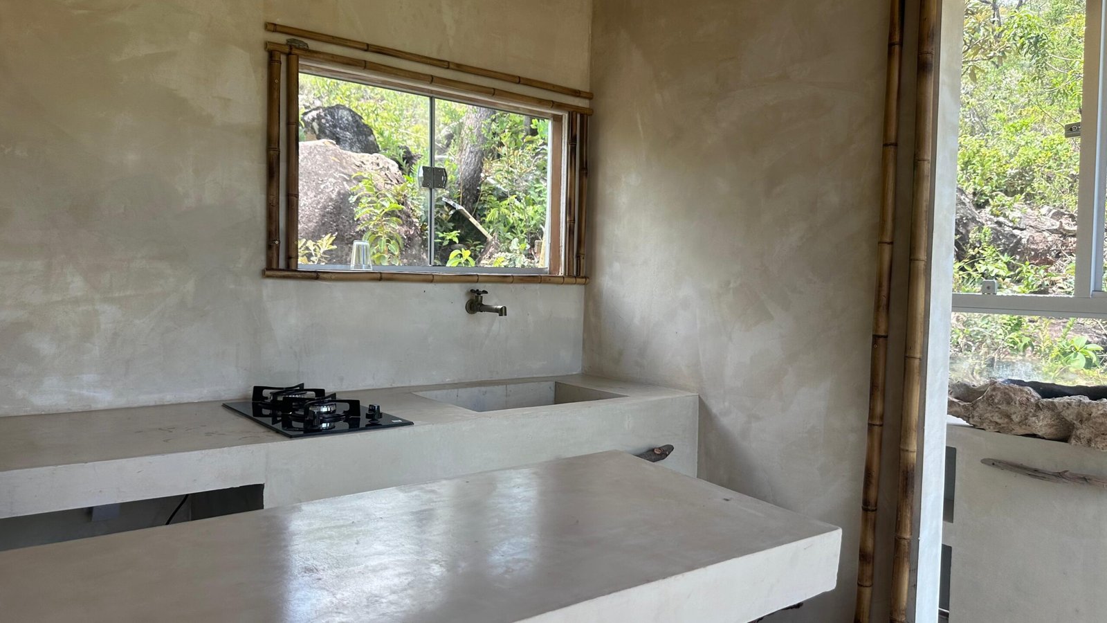 7c7e2838-7088-49ac-956f-14b97569d81a